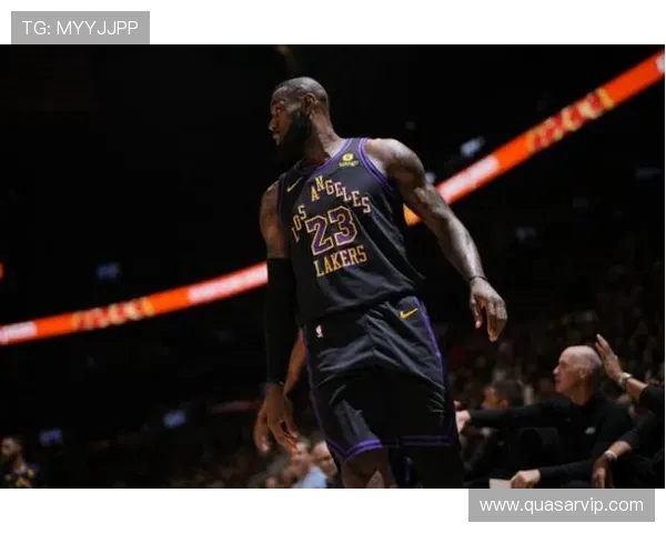 勇士与猛龙激战回顾 六月十三日精彩比赛全程回放